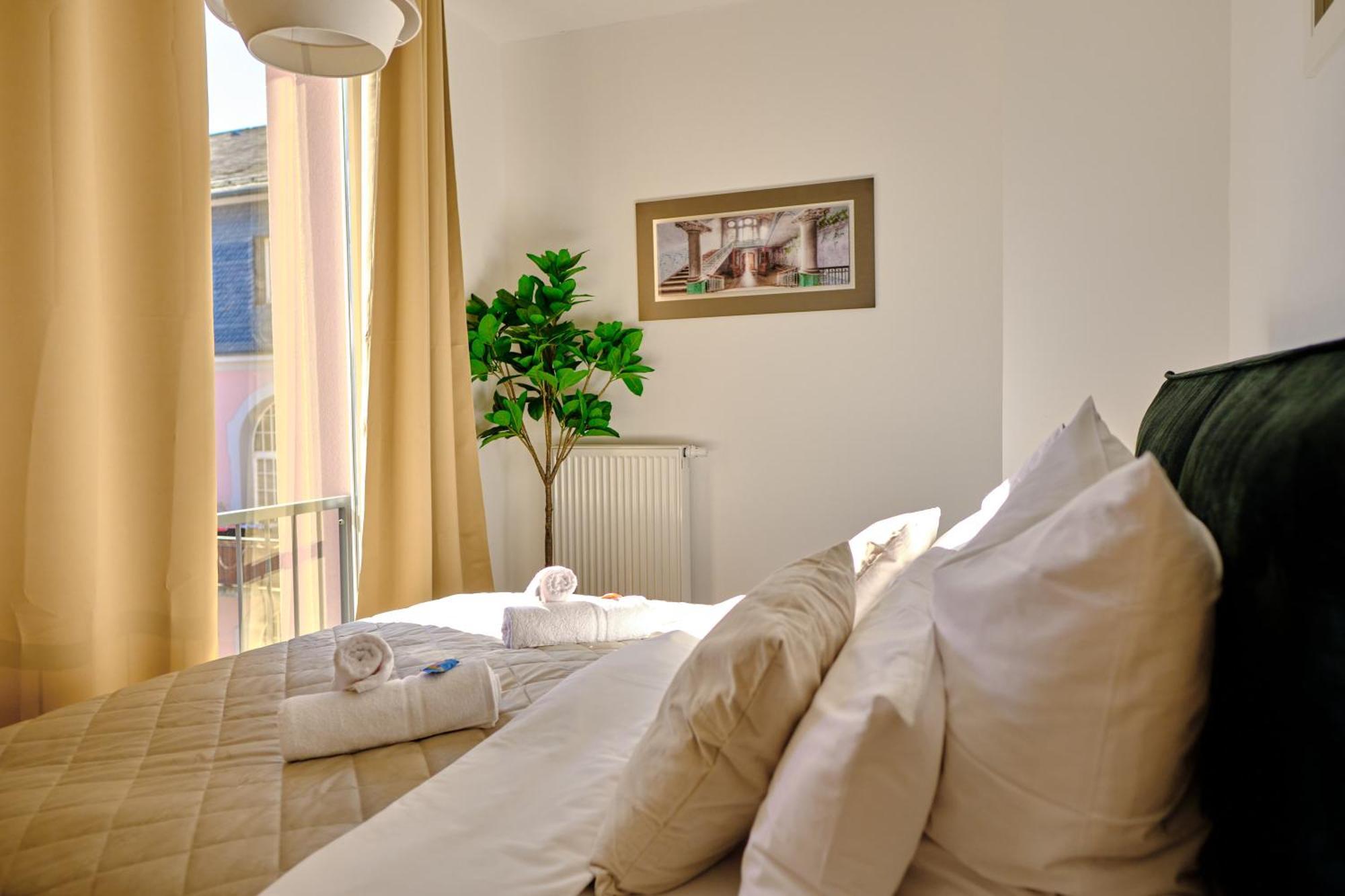 Historisches Deluxe Apartment Im Marianum Neuss Extérieur photo
