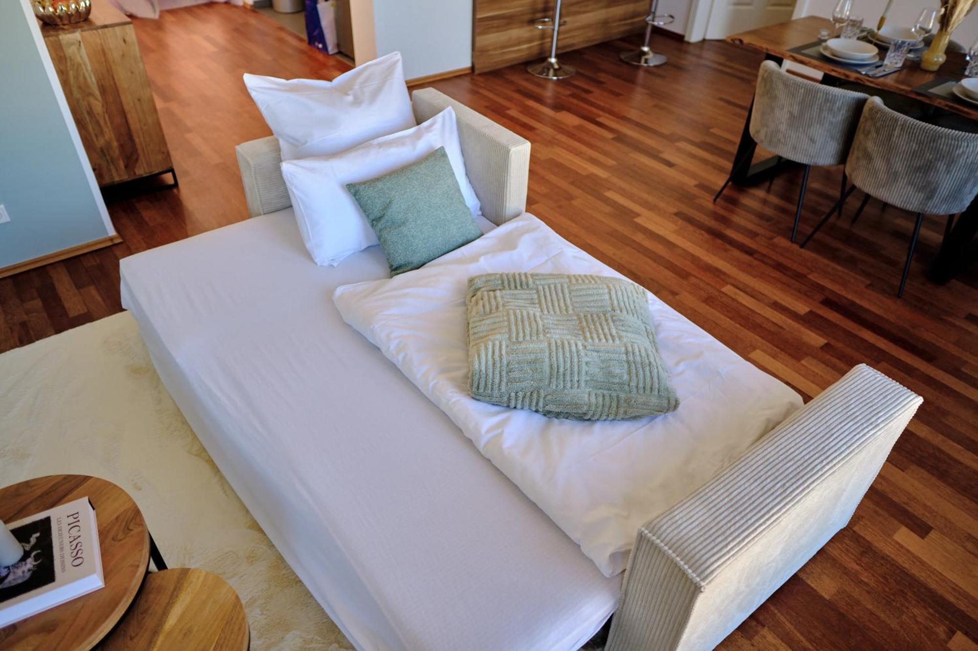 Historisches Deluxe Apartment Im Marianum Neuss Chambre photo